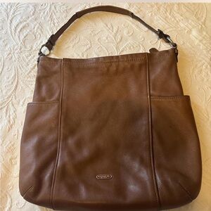 Coach large tote bag tan